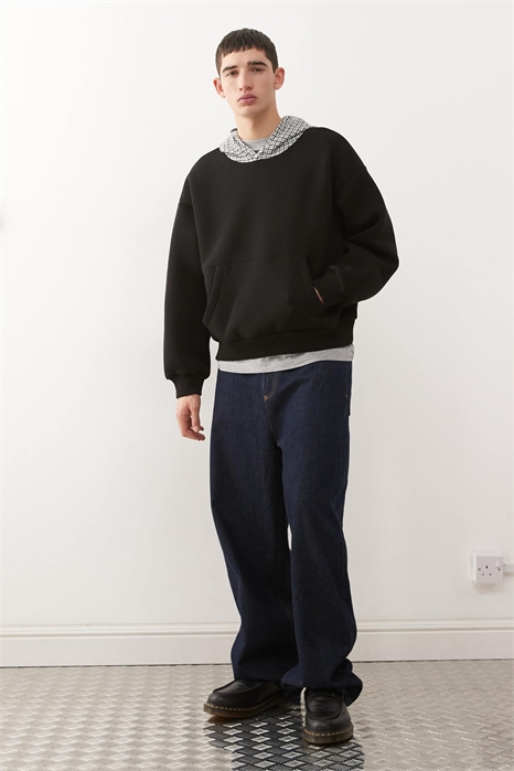 Толстовка из плотной ткани с капюшоном в контрастную клетку и рисунком на спине артикул 153786362