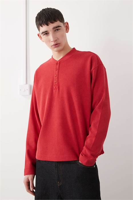 Футболка-хенли свободного кроя с длинными рукавами из плотной ткани пике артикул 155229563