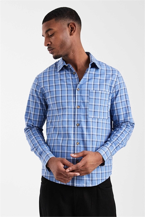 Рубашка в клетку прямого кроя артикул 151639634