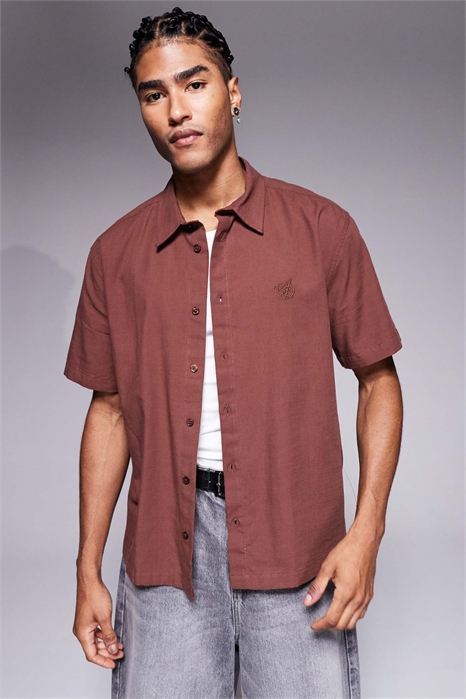 Рубашка свободного кроя с вышивкой на груди артикул 150080419