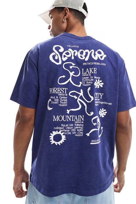 Футболка свободного кроя с спокойным принтом артикул 149278526