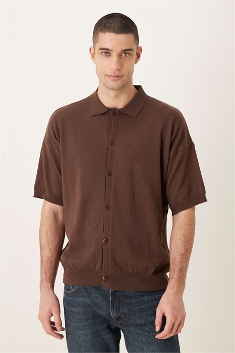 Свободная вязаная рубашка на пуговицах артикул 148073596