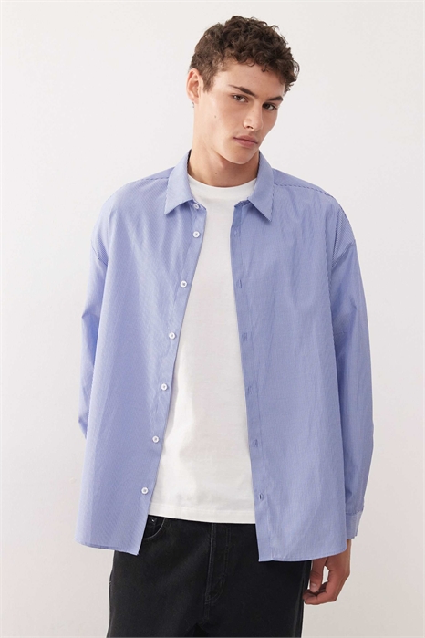 Рубашка свободного кроя с длинными рукавами и увеличенным размером артикул 151344128