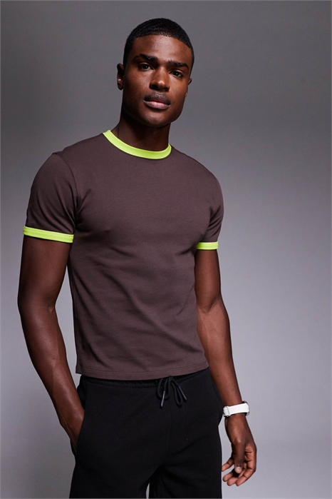 Детская футболка с кольцевым вырезом из хлопка с зауженным кроем и технологией быстрого высыхания артикул 153081103