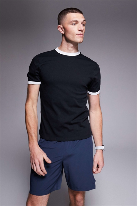 Детская футболка с кольцевым вырезом из хлопка с зауженным кроем и технологией быстрого высыхания артикул 153080978