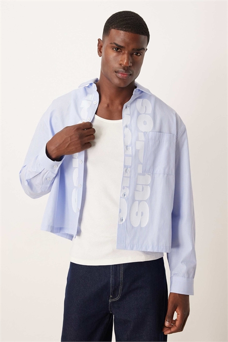 Рубашка свободного кроя в полоску с текстовым принтом артикул 153143830