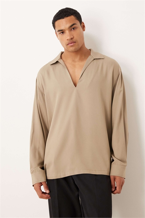 Рубашка свободного кроя с завышенной линией плеч артикул 150562352