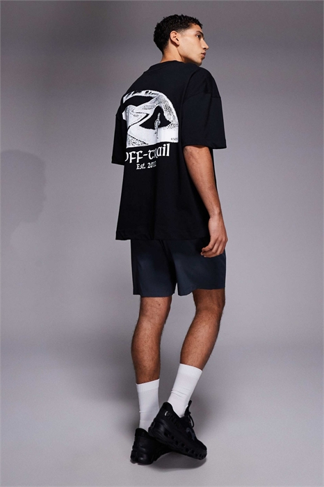 Оверсайз-футболка из плотной хлопковой ткани с принтом на спине и быстрой сушкой, черного цвета артикул 153081235