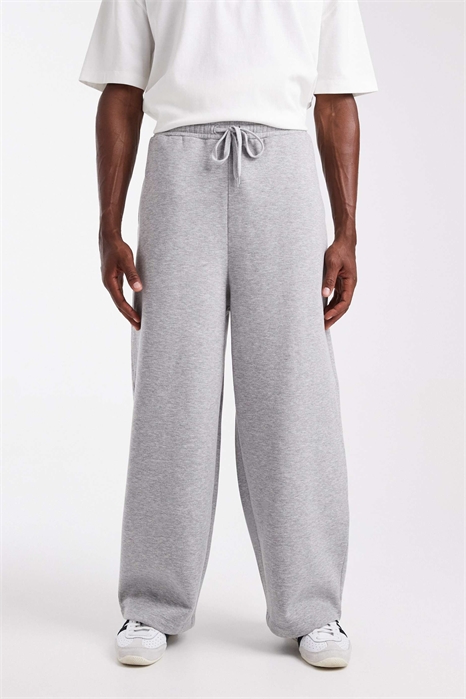 Джоггеры свободного кроя Essentials артикул 151930034