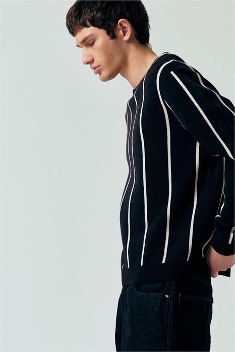 Свитер ASOS DESIGN с широким кроем и полосками артикул 155539867