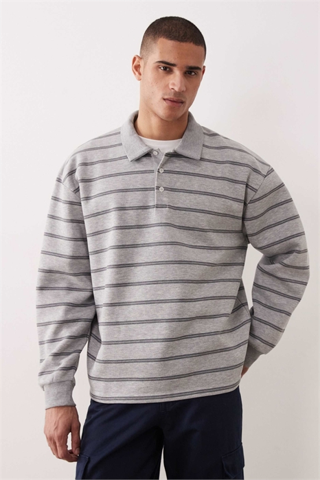 Свитшот-поло свободного кроя артикул 155056521