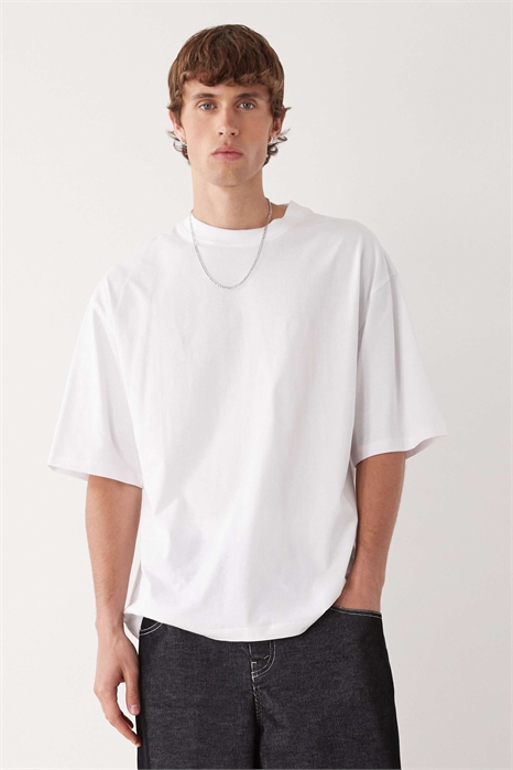 Футболка свободного кроя в стиле скейтер артикул 148815209