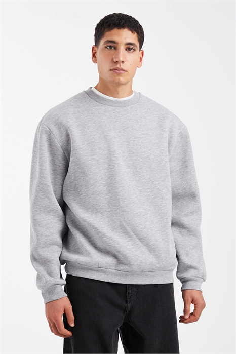 Свитшот свободного кроя из серии Essentials артикул 152707862