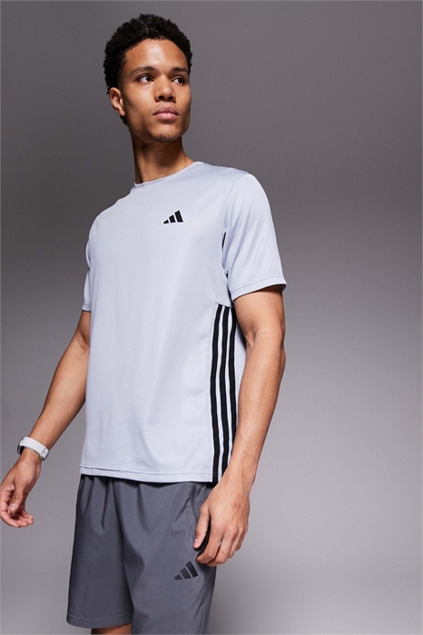 Футболка adidas Training Essentials с тремя полосками артикул 150008490