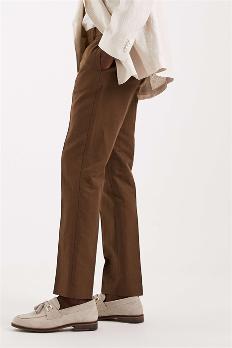 Элегантные брюки из льна с зауженным кроем артикул 153320646