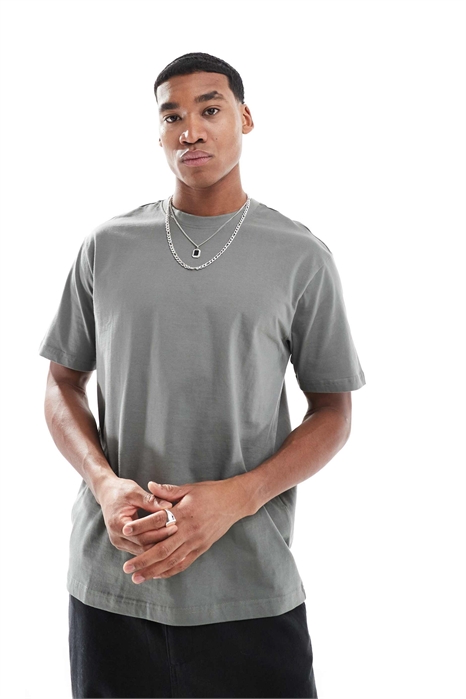 Футболка свободного кроя артикул 140414648