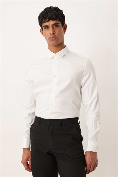 Классическая рубашка из гладкой ткани с твиловой текстурой, не требующая глажки, с прямым кроем и двойными манжетами артикул 140044304