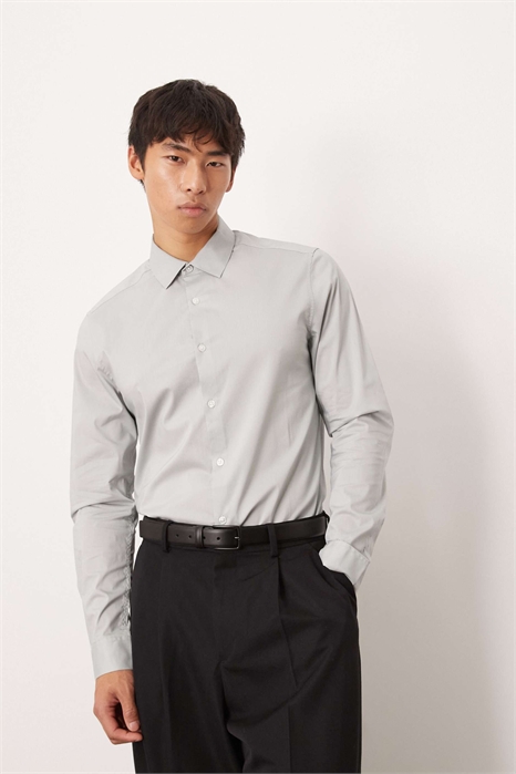 Рубашка для работы, облегающего кроя артикул 107293572