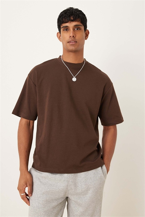 Футболка-оверсайз «Оскар» артикул 147380402