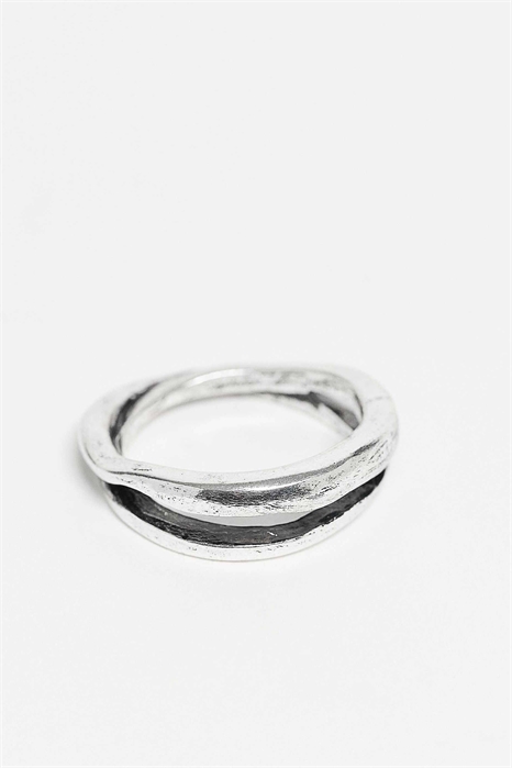 Кольцо из переплетенных расплавленных нитей артикул 148707990