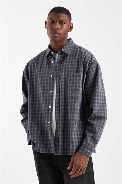 Рубашка свободного кроя с длинными рукавами артикул 149661330