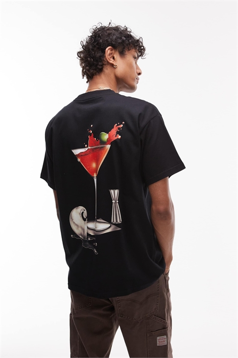 Футболка свободного кроя от Jake Garcia с принтом «Мартини» на спине артикул 146695411