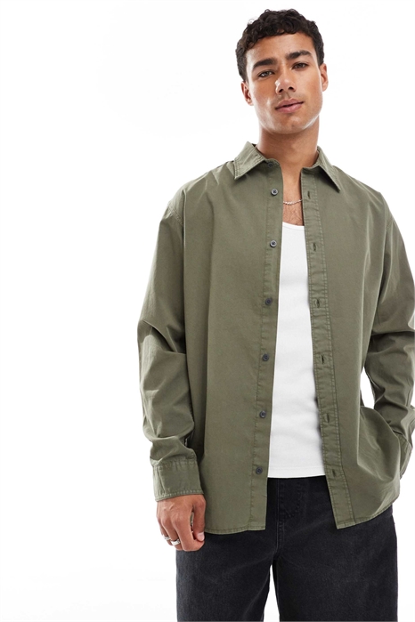 Выстиранная рубашка артикул 148489138