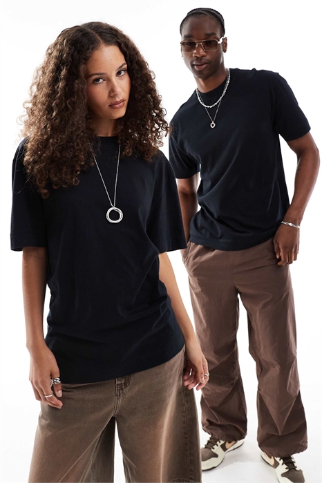 Футболка унисекс артикул 135721595