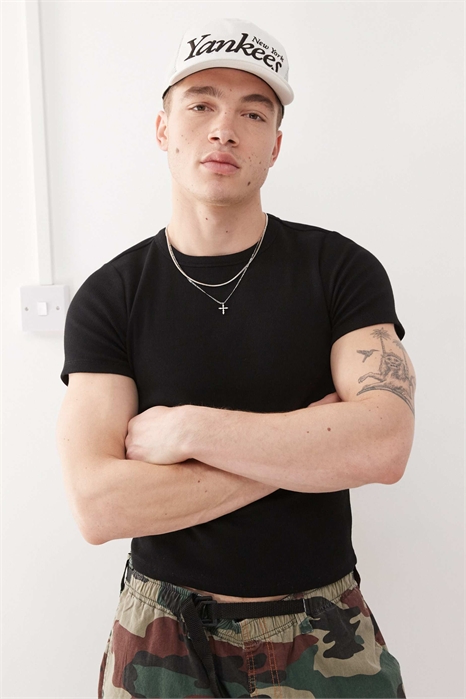 Футболка с ребристой текстурой артикул 144072349