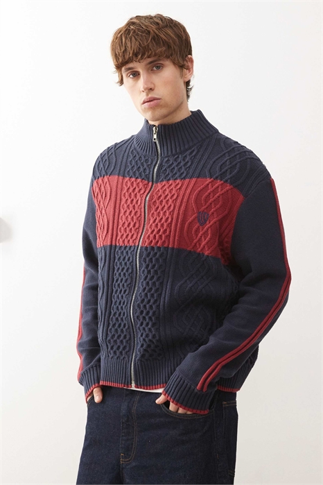 Спортивная кофта из трикотажа на молнии артикул 150268247