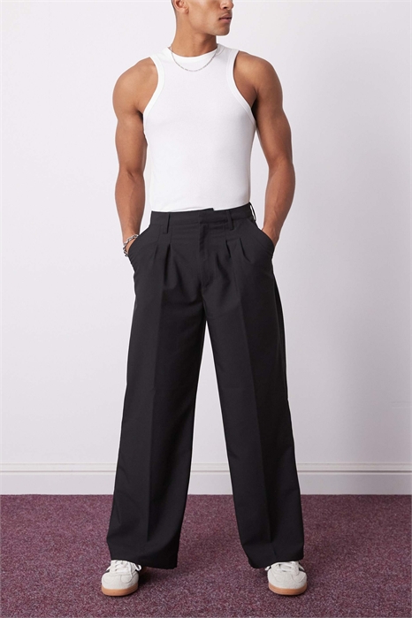 Брюки свободного кроя с широкими штанинами артикул 140858652