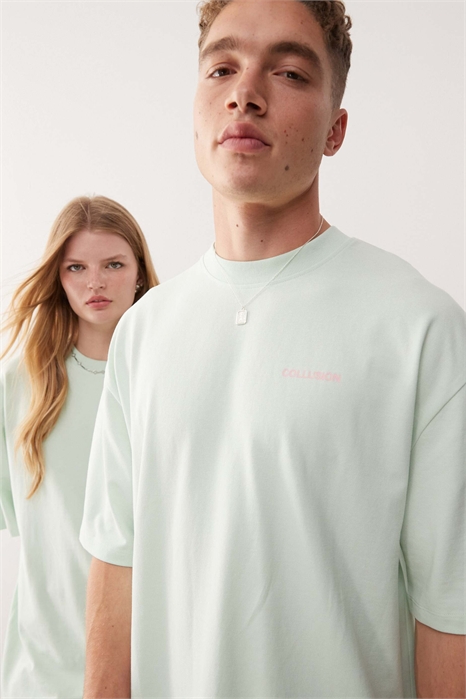 Футболка унисекс артикул 147326394