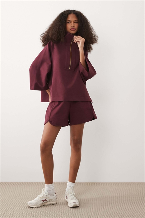 Короткие шорты для бега артикул 156039809