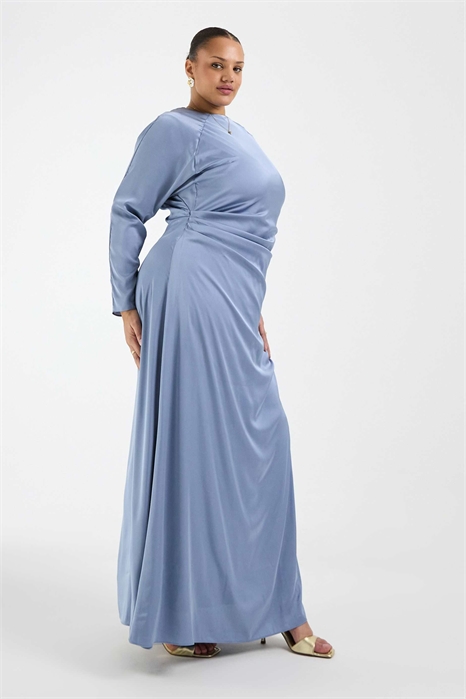 Длинное атласное платье с длинными рукавами для подружки невесты артикул 154080159