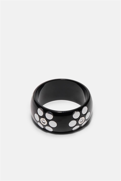 Браслет с цветочными заклепками артикул 156087424