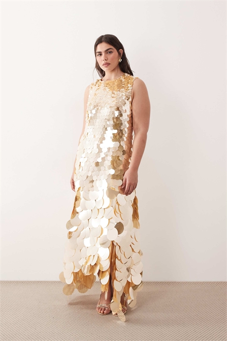 Макси-платье с высоким воротником, украшенное пайетками артикул 154977675