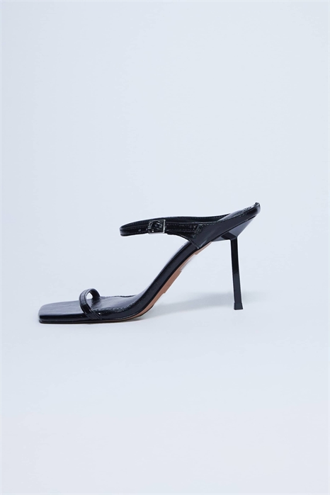 Сандалии «Sally» с металлическим каблуком, 2 варианта артикул 150932200