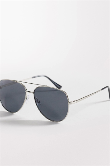 Металлические солнцезащитные очки в стиле «авиатор» артикул 153052962