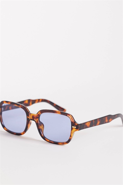 Квадратные солнцезащитные очки артикул 153052952