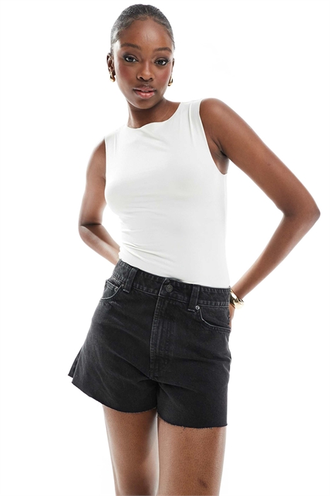 ASOS DESIGN: джинсовые шорты свободного кроя для высоких артикул 140311258