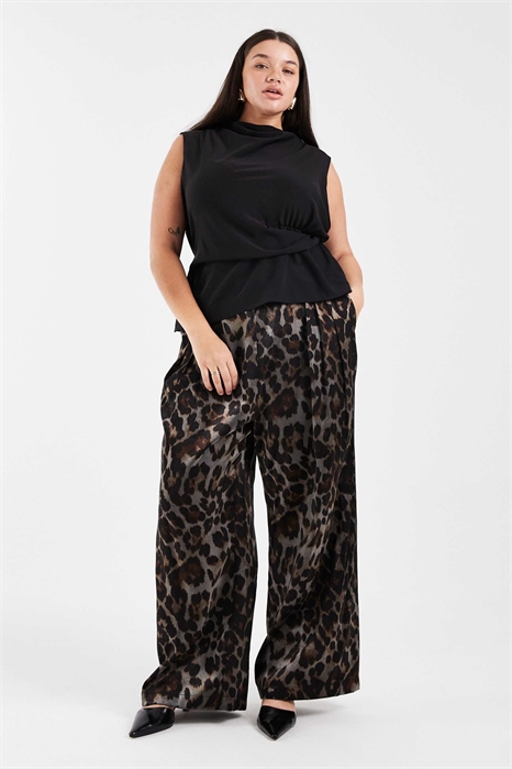 Брюки New Look Curve с широкими брючинами и животным принтом артикул 152233330