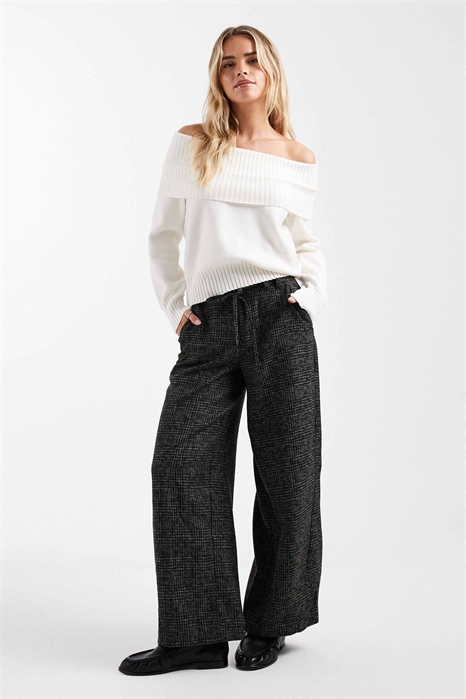 ASOS DESIGN Брюки с зауженными брючинами и текстурным клетчатым принтом, украшенные декоративными швами артикул 147699821