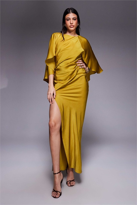 ASOS DESIGN: Макси-платье для высоких с атласными оборками на рукавах-крылышках, открытой спинкой и высоким разрезом артикул 152197685