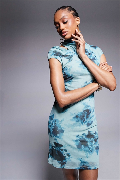 ASOS DESIGN: мини-платье с высоким вырезом, сетчатыми рукавами-крылышками и открытыми плечами артикул 143503084