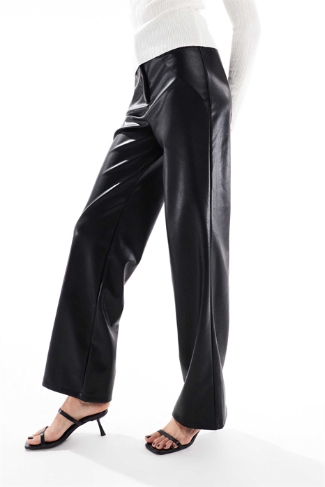 ASOS DESIGN — брюки с широкими брючинами из материала под кожу для высоких артикул 149436172