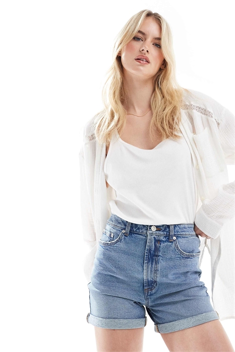 ASOS DESIGN: Короткие джинсовые шорты «Mom» для высоких артикул 139540443