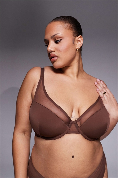 Бюстгальтер ASOS DESIGN Curve Ella с косточками и полузакрытыми чашками из формованной микрофибры с сетчатыми вставками артикул 149860624