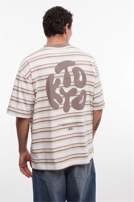 Футболка свободного кроя с принтом в виде надписи «Kyoto» в пузырьках артикул 156173363