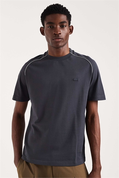 Футболка с окантовкой артикул 155125894