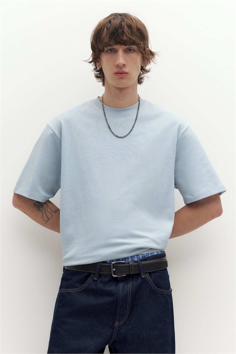 Футболка прямого кроя с перекрещивающимся вырезом артикул 155940918